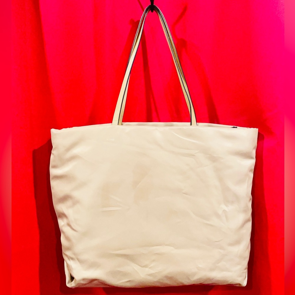 a new day executive tote with padded lap top sleeve pocket in khaki